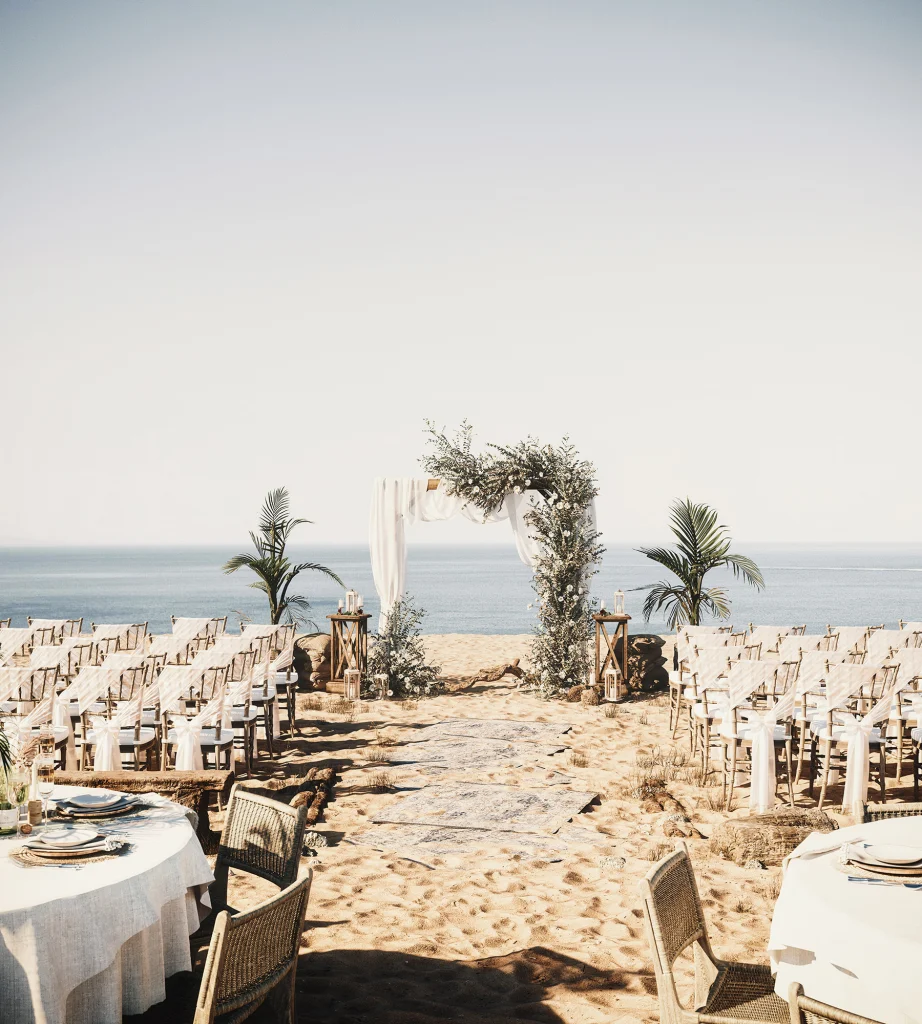 3D Landscape Visualization of greek wedding in an island with sand and white tables and chairs
